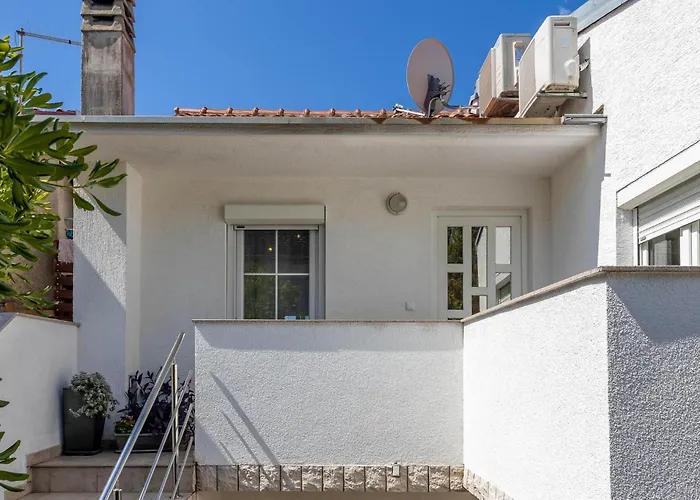 Cozy In With House Sea View Appartement Crikvenica