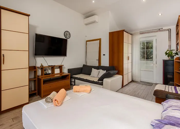 Cozy In With House Sea View Crikvenica