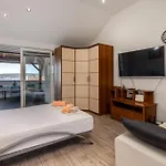 Apartment Stunning In With Wifi